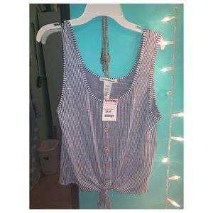 NWT Ribbed Front-tie Tank